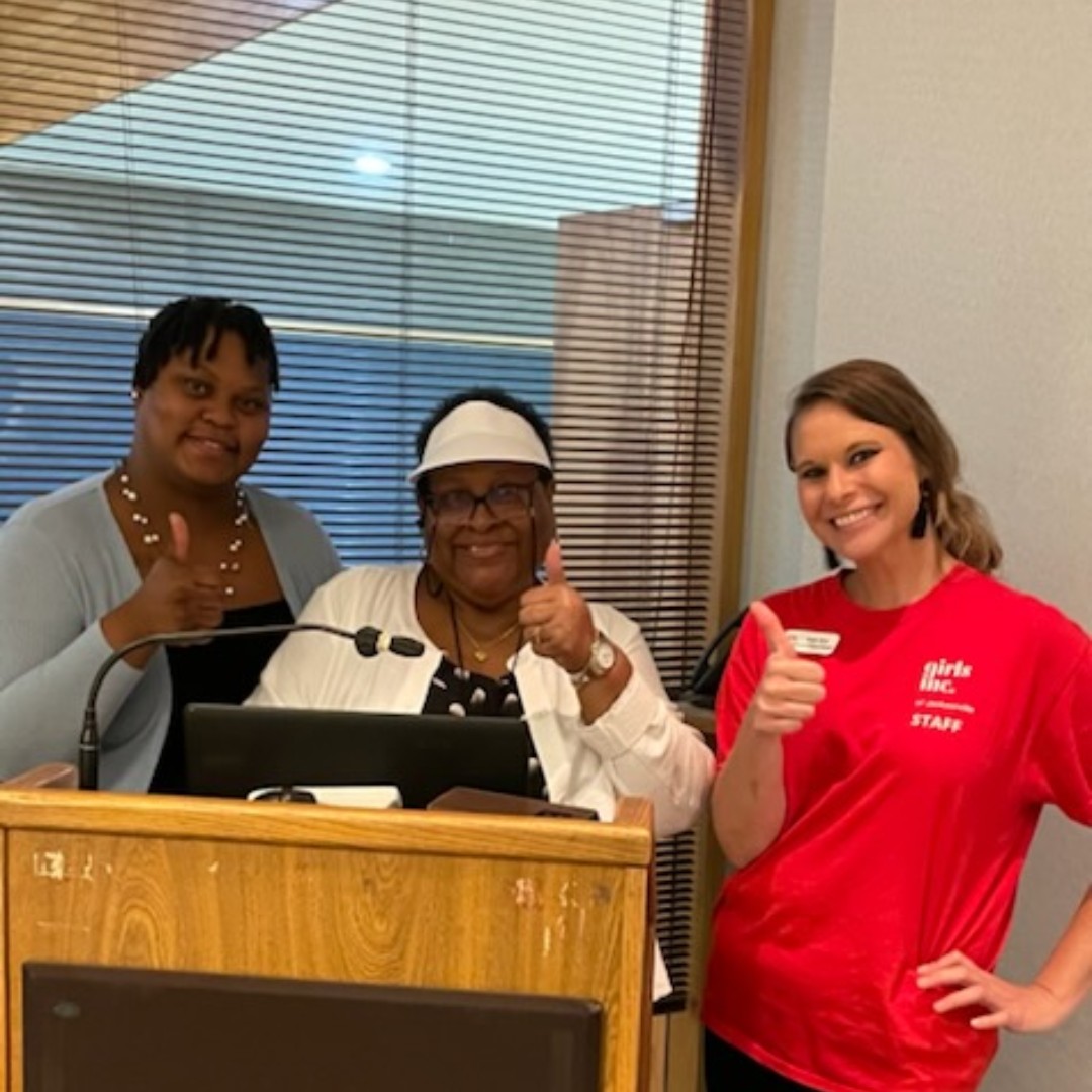 girlsincjax's tweet image. We've had such a great week of training! Both old and new programming staff are getting refreshed and ready for our upcoming summer programming - we can't wait to get started! ☀️❤️
#girlsincjax #girlsinc #summerprogramming #summercamp #training #amazingstaff