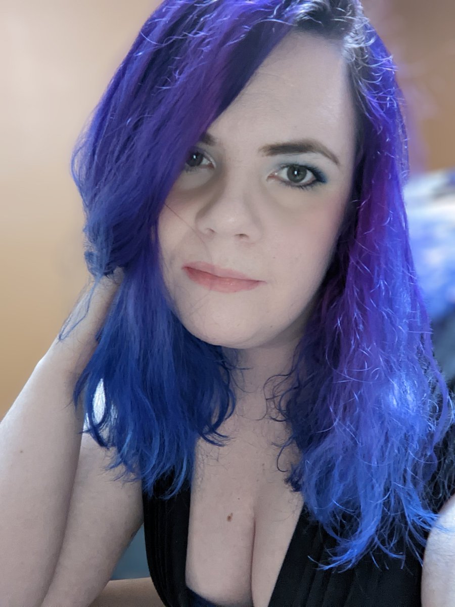 Hi