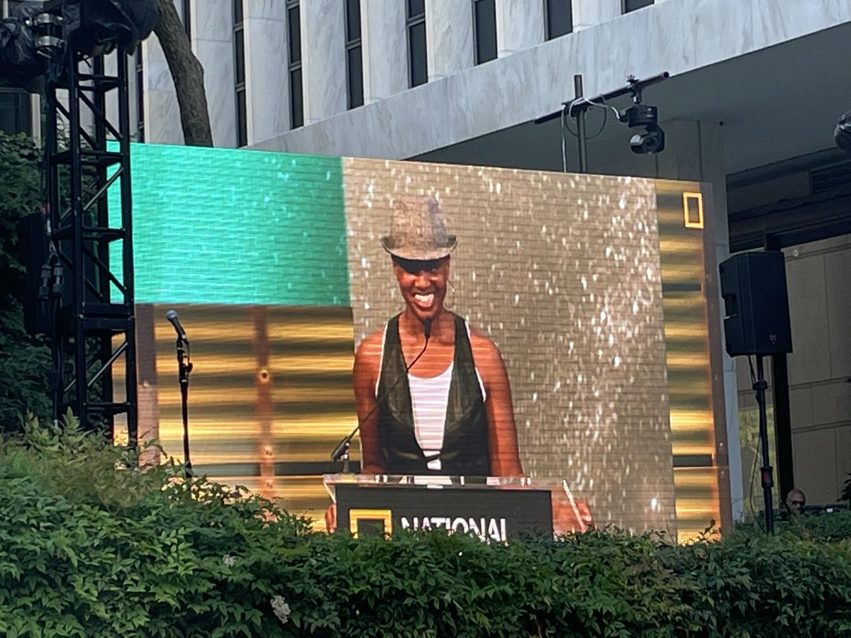 #Shoutout to @insidenatgeo's Tara Robert's (<a href="/tarainjoy/">Tara Roberts</a>) for being named the 2022 Explorer of the Year! 

Tara &amp; her team have been searching for shipwrecks from the transatlantic slave trade to tell the stories of people who don't have a voice to tell their own. ❤️ #NatGeoFest