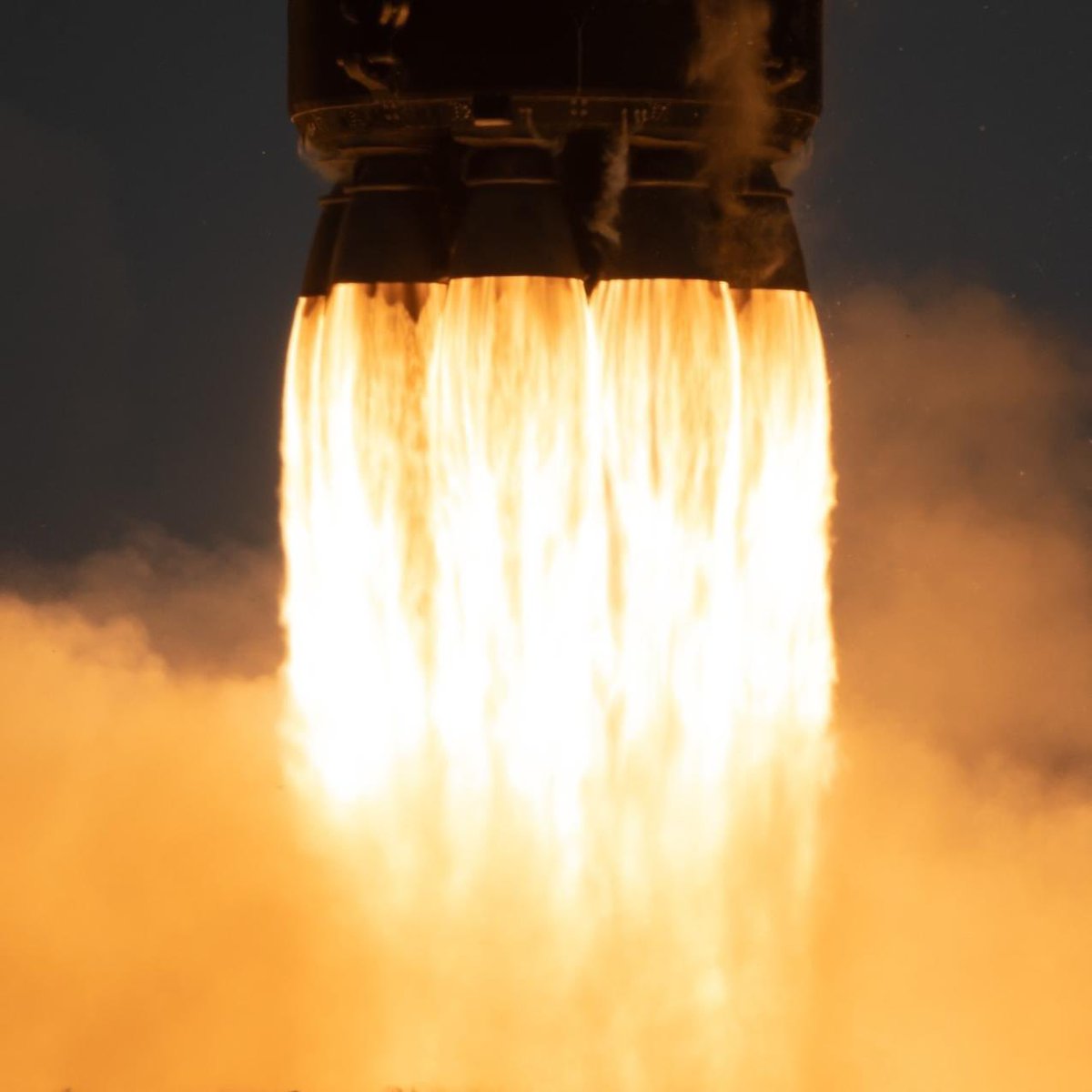 iimigofficial's tweet image. "I think of space not as the final frontier but the next frontier."
 -Neil Degrasse Tyson

Just as land, air and sea provide challenges of offense and defense in a combat scenarios, so does the "space domain".

(U.S. Marine Corps photo courtesy of NASA by Joel Kowsky)  
 #allies