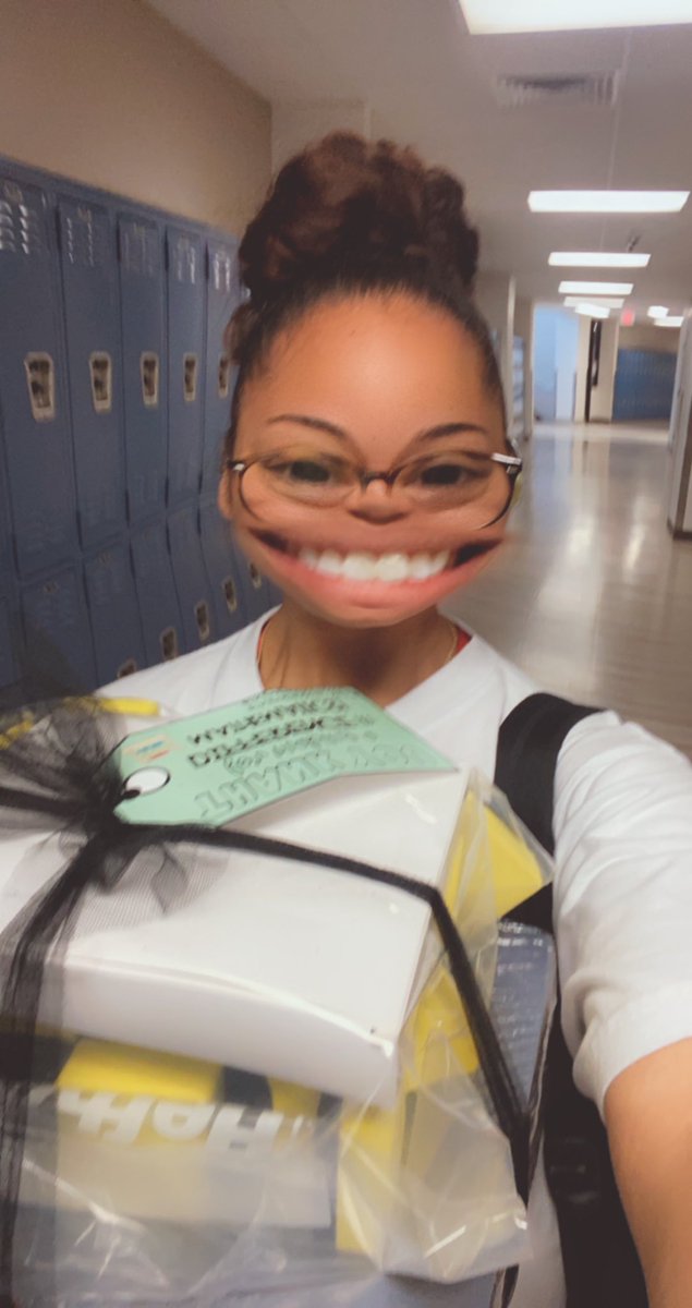 MrsGeegan's tweet photo. Winner… winner…chicken 🐓 🍗dinner‼️🎉 HUGE Thank you to @HumbleElemMath for providing us with amazing PDs & PRIZES‼️‼️🥳😉🧡💙 #NumberCornerAtWork #HumbleISD_TandL #HumbleMathematicians https://t.co/QVq0oJ5Sty