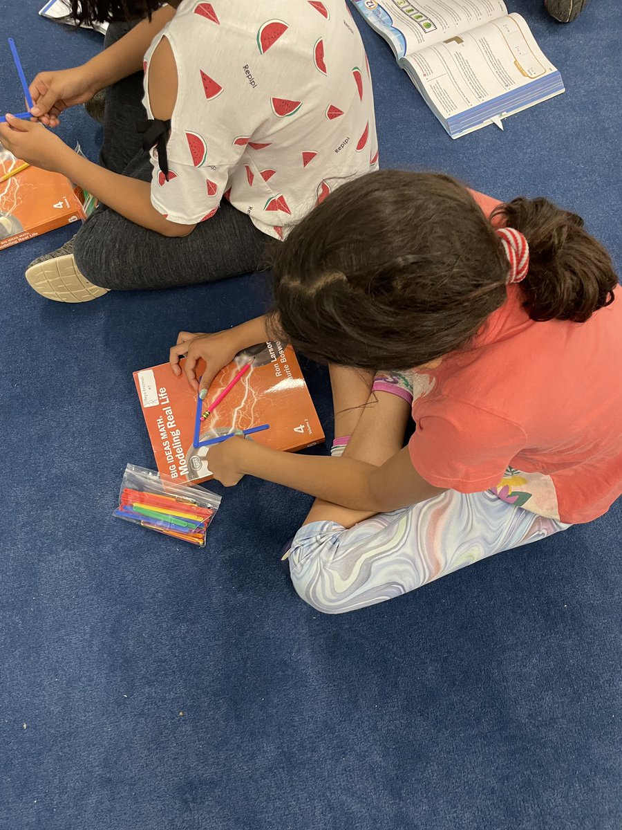 mrsdunn4nms's tweet photo. Used some of my favorite manipulatives #anglegs, to introduce drawing measuring angles! @GreenwichPSMath @NMSCTAP @NMSHappyHawk https://t.co/8qxKIW51KC