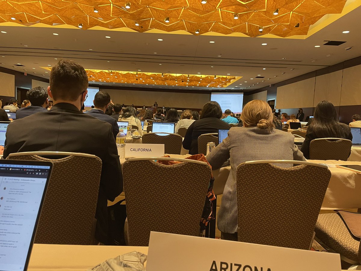 MS2 MD/PhD students @ctirambulo and @Riley_2015 are in Chicago representing <a href="/UAZMedTucson/">UA College of Medicine – Tucson</a> as the voting Delegate and Alternate Delegate to the <a href="/AMAmedstudents/">AMA Medical Students</a> <a href="/AmerMedicalAssn/">AMA</a> Annual Meeting