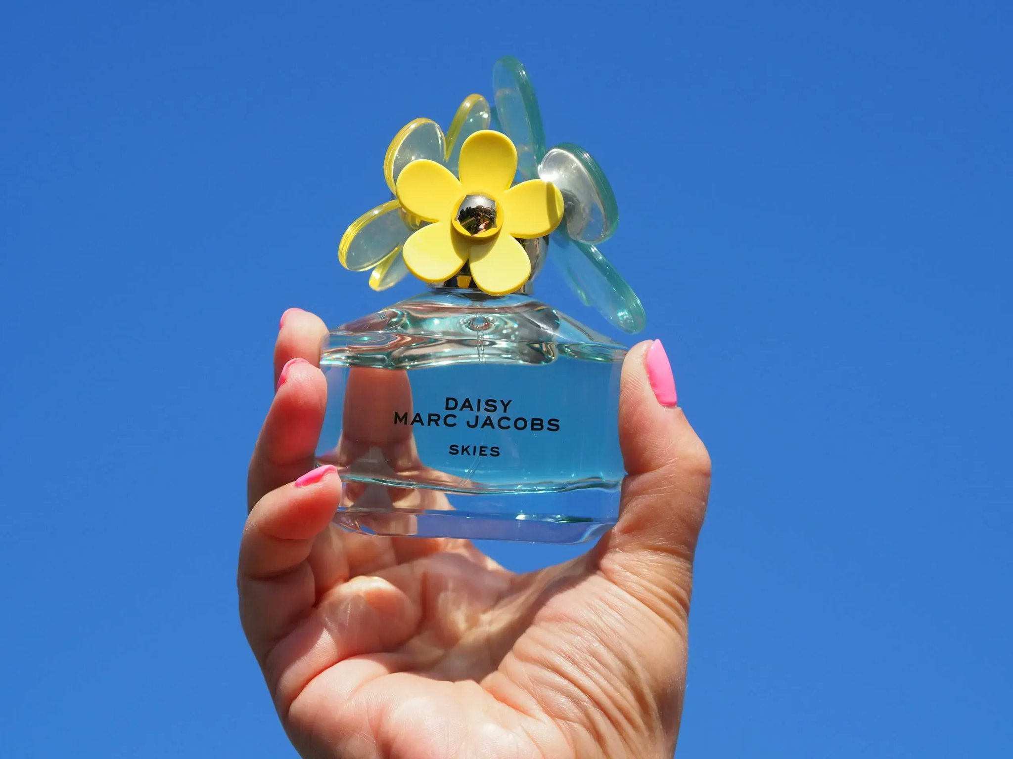 Sharon 💋 on Twitter: "Are you looking for a light, fresh, floral Summer
