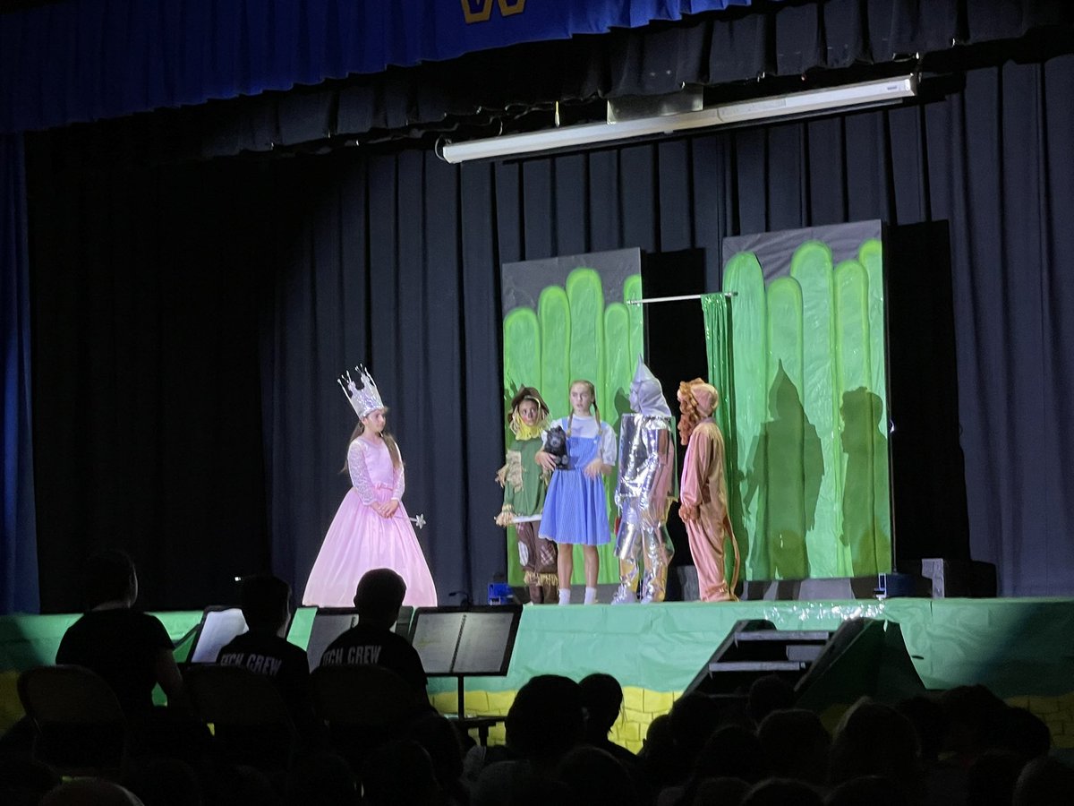 Ms. Ross tweet media