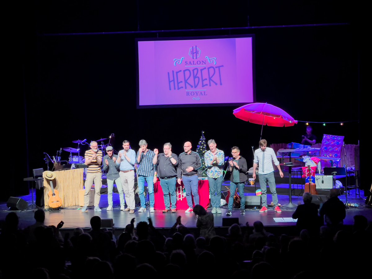 StefanSchostok's tweet photo. @dieherberts . @dieherberts Standing Ovations 👏🏻 https://t.co/LuO5oP1faA