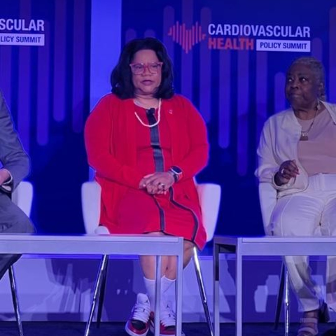 WomenHeartOrg's tweet photo. Today, WomenHeart Champion Pam Parker told her story of living with PAD at the @advcardiohealth conference. She spoke about how, as a teacher, she is educating her elementary students about PAD, CAD and heart health. Learn more about PAD: https://t.co/NA0bL6Fh3v
#CVSummit22 https://t.co/pbBkX7EY2x