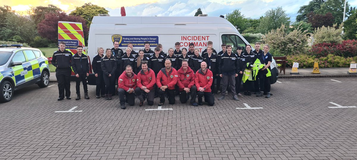 CadetLeader_'s tweet photo. We always strive to teach our cadets new skills that they can use to help keep our communities safe, so a massive thanks to @WestMerciaSAR for a brilliant session tonight.  Team building, water rescue and search skills all crammed in a couple of hours!! https://t.co/pkbfDZ82Lr