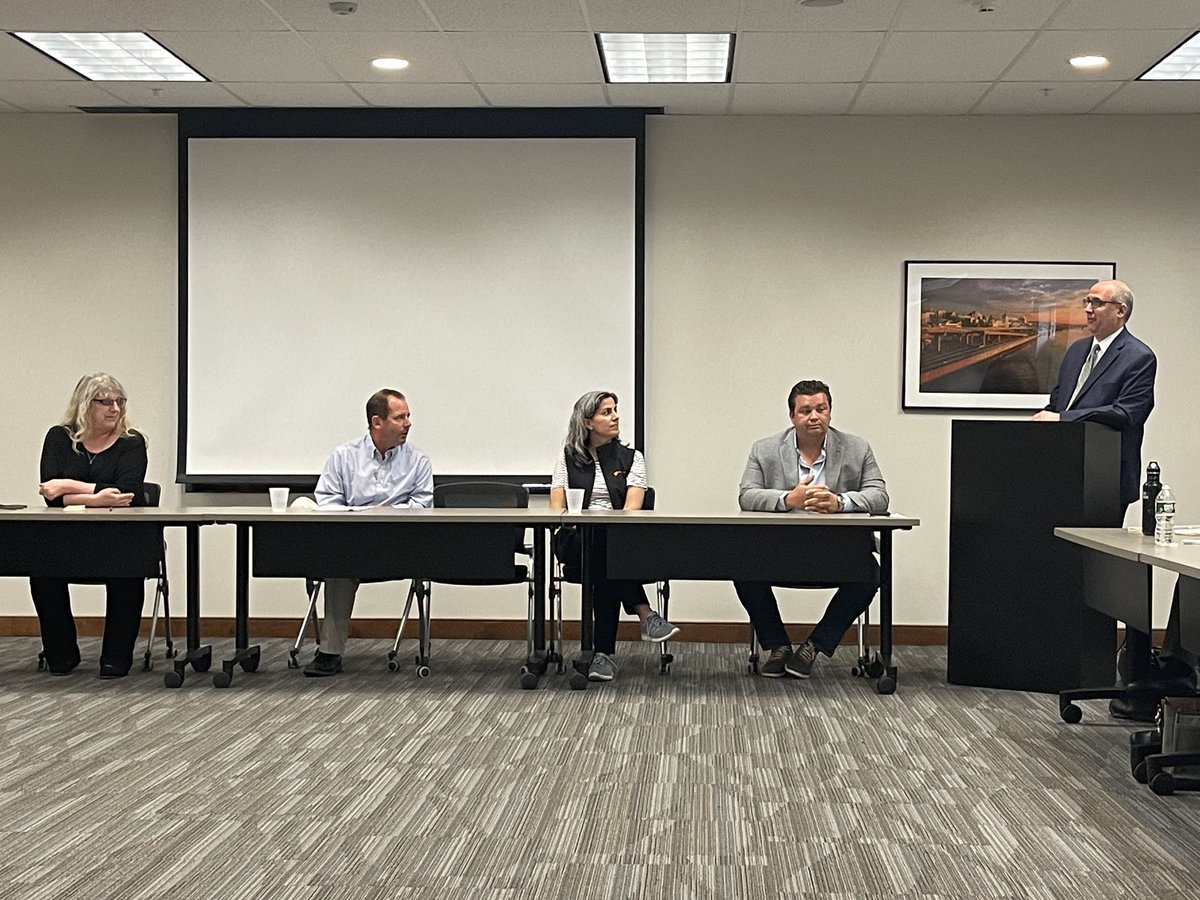 CapRegWorkforce's tweet photo. In partnership with @CEG_NY, we hosted our regular Workforce Partnership Coalition today. Thanks to @NYSERDA and our panelists from @GlobalFoundries, @ROSSVALVE, #STSSteel, & #GrenoIndustries for sharing about the great careers in manufacturing. https://t.co/TvOrq4zcVO