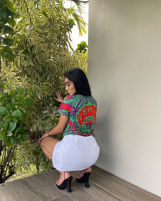 la combii versace 🌱 https://t.co/n6GnGYOjqi