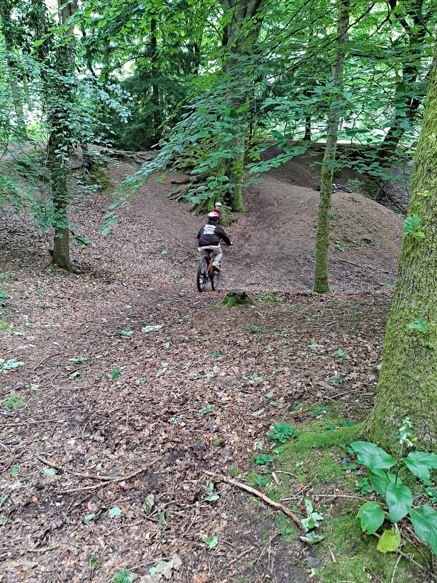 Stjohnscoventry's tweet photo. Today Mrs Pugh's group went mountain biking. It was hard work but really great fun #vineyhill #newexperiences #legsache https://t.co/BkYjAeINv0