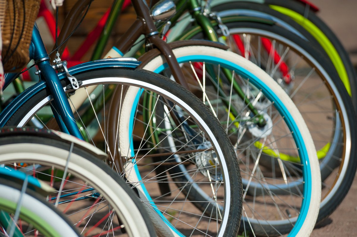 Coming up this weekend: Bike Festivities on Saturday from 1 to 4 p.m. and our Family Bike Show on Sunday from 2 to 4:30 p.m. Join us for some bike-themed fun on Gaukel Street!

Learn more: kitchener.ca/bikeevents