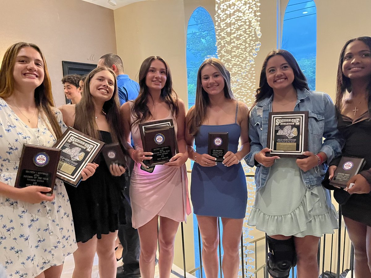 White Plains Softball tweet media