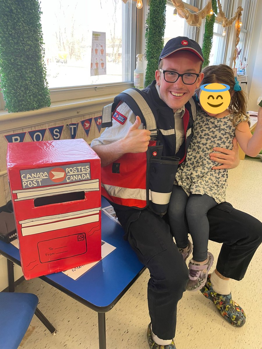 MissB🐝 tweet media