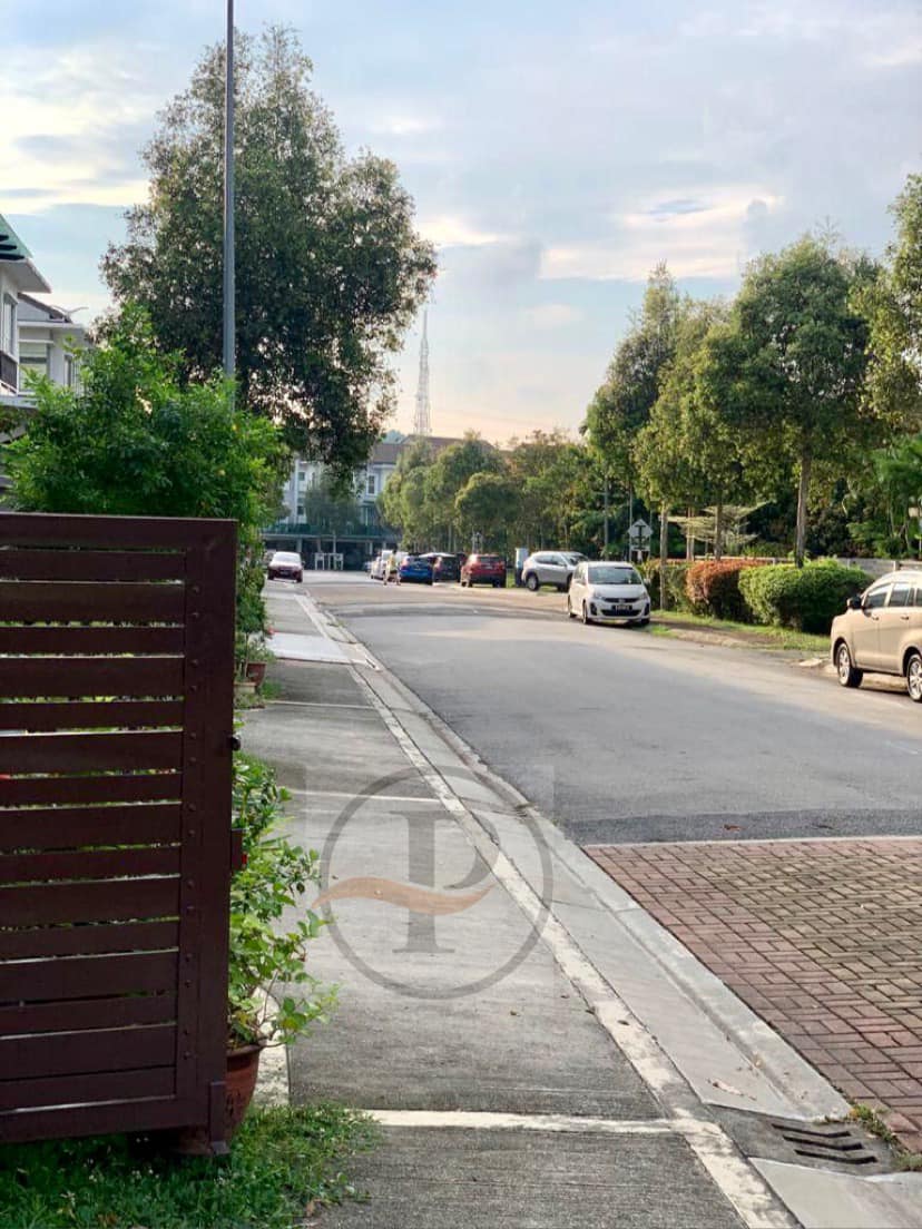 PWereg's tweet image. 2.5 storey intermediate unit at USJ 2

For any viewing arrangements or inquiries, kindly contact:

PRIS (REN 46125)
wasap.my/+60172404995

Pris Properties: facebook.com/PrisProperties
Pris Properties: instagram.com/prisproperties
Pris Properties: