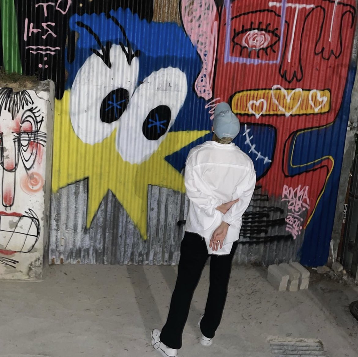 WindFlower4KDH's tweet photo. 220610 | 🔗https://t.co/qNN5EJrxOE

#DONGHYUK  #동혁 #iKON #아이콘 
@D_dong_ii @YG_iKONIC https://t.co/xMaGFsyd4h