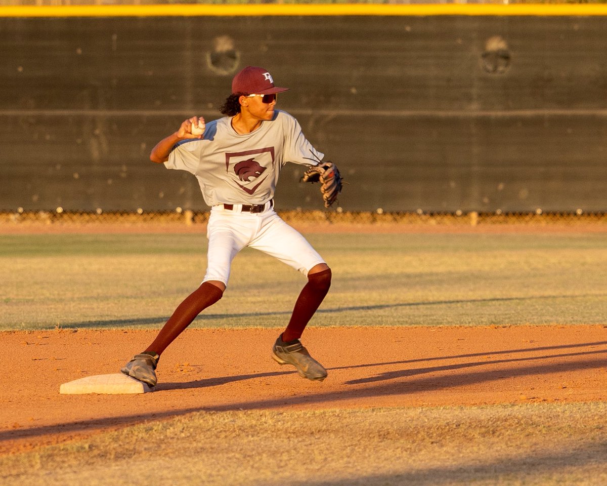 Kaden putting in work at Desert Mountain freshman summer camp. #OFFSEASONWOLVES #PUTTINGINTHEWORK