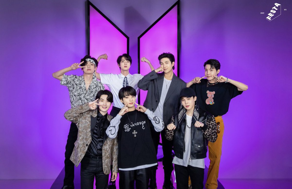 HyungMih's tweet photo. #YetToCome  #TheMostBeautifulMoment 
#YetToCome_BTS 
        💜 https://t.co/XXlG7Oge5H