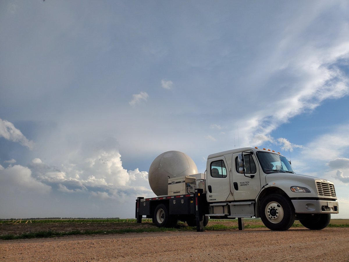 jmeso212's tweet photo. Another beautiful day in Nebraska! #NEwx #TORUS22 https://t.co/982fzTx5Nu
