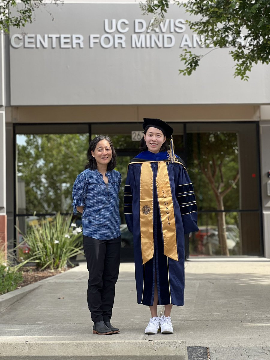 Zhiheng Zhou (@joezzmindaway) on Twitter photo Congrats to our new grad Dr. Yu <a href="/JoyJGeng/">JoyJGeng @joyjgeng.bsky.social</a> <a href="/UCDavisPsych/">UC Davis Psychology</a> <a href="/UCD_CMB/">UC-Davis Center for Mind & Brain</a> Congrats to our new grad Dr. Yu <a href="/JoyJGeng/">JoyJGeng @joyjgeng.bsky.social</a> <a href="/UCDavisPsych/">UC Davis Psychology</a> <a href="/UCD_CMB/">UC-Davis Center for Mind & Brain</a>
