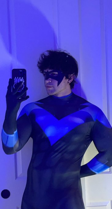 nightwing https://t.co/ruFmBVGBhi