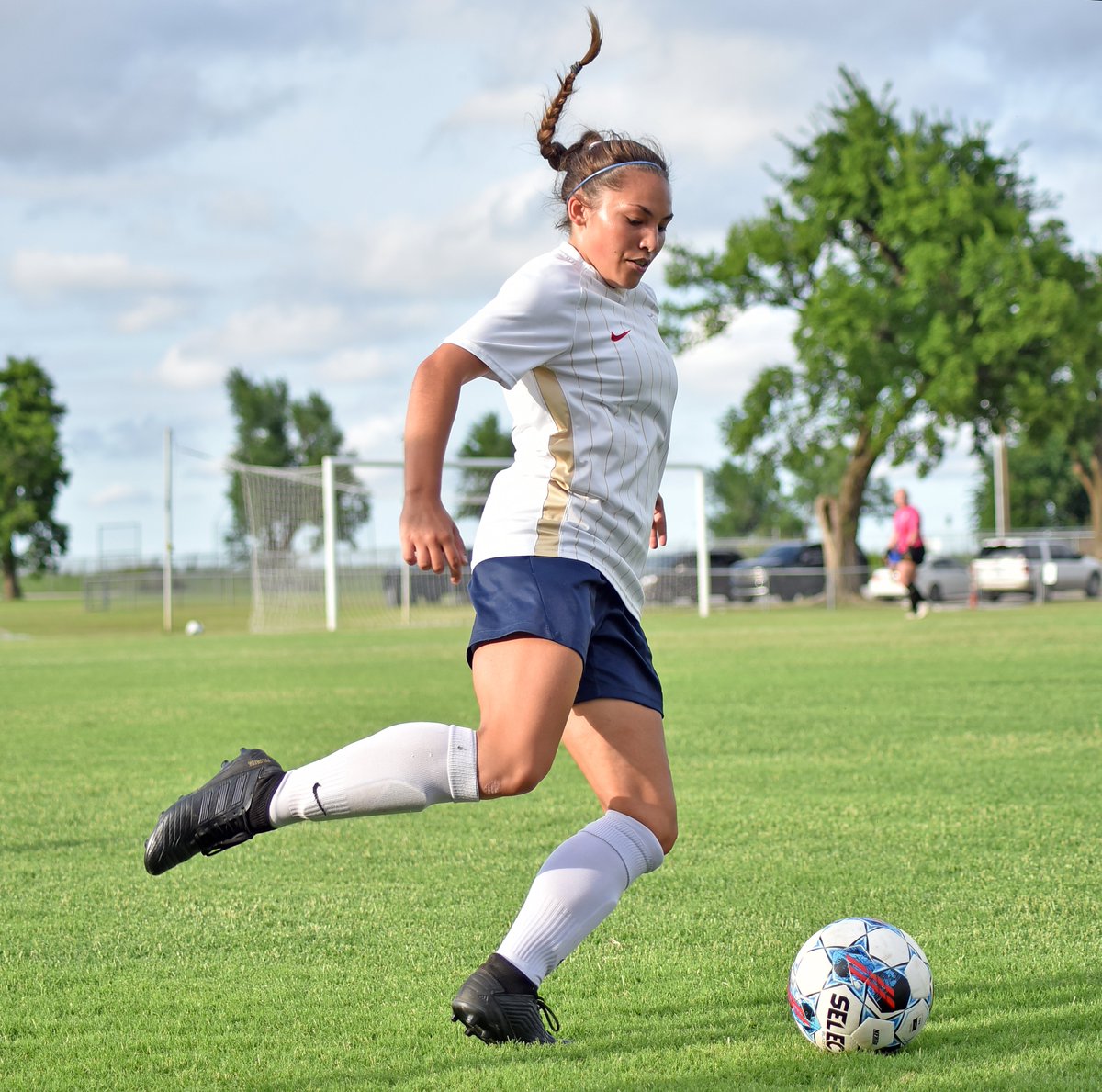 OKCSideFC's tweet image. A few to start with from our FIRST HOME WIN!!!!! YAY!!!! Outstanding effort from the team. Brooklyn, Avery, and Ashley. #onside #stayonside