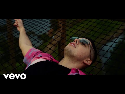 SonyMusicLatin's tweet photo. Una canción de lo más especial 😍 ¡Escucha ahora #Prometi, de @matigomezof! https://t.co/Cz58u93WiZ https://t.co/mzmxZPv9ZX