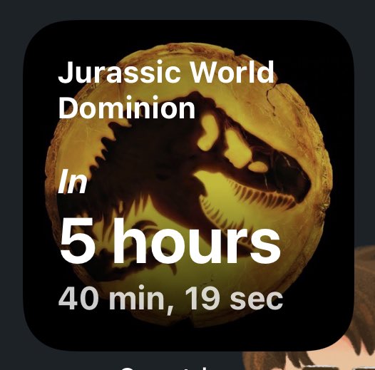 5 HOURS UNTIL JURASSIC WORLD DOMINION!