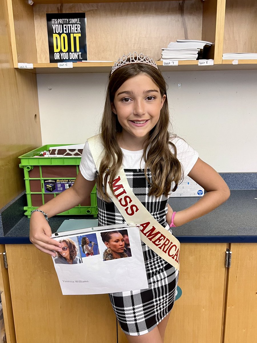 ENLwMsFall's tweet photo. So proud of all the fourth graders for putting on a role for the immersive Wax Museum at NPE. What a great way to learn more about historical figures/role models and to practice presentational skills. Way to go everyone!! 🥳 https://t.co/2LTKcdxVzD