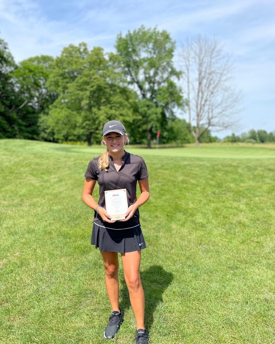 injrgolf's tweet photo. Congratulations to Gianna Clemente, Kynadie Adams, and Elizabeth Eberle who finished with a +2 in the USGA qualifier at Otter Creek to advance to the 73rd Girls USGA Junior at The Club at Olde Stone,  Bowling Green, Kentucky, July 18-23. 

#indianagolf #indianajuniorgolf https://t.co/6KjxUawwLq