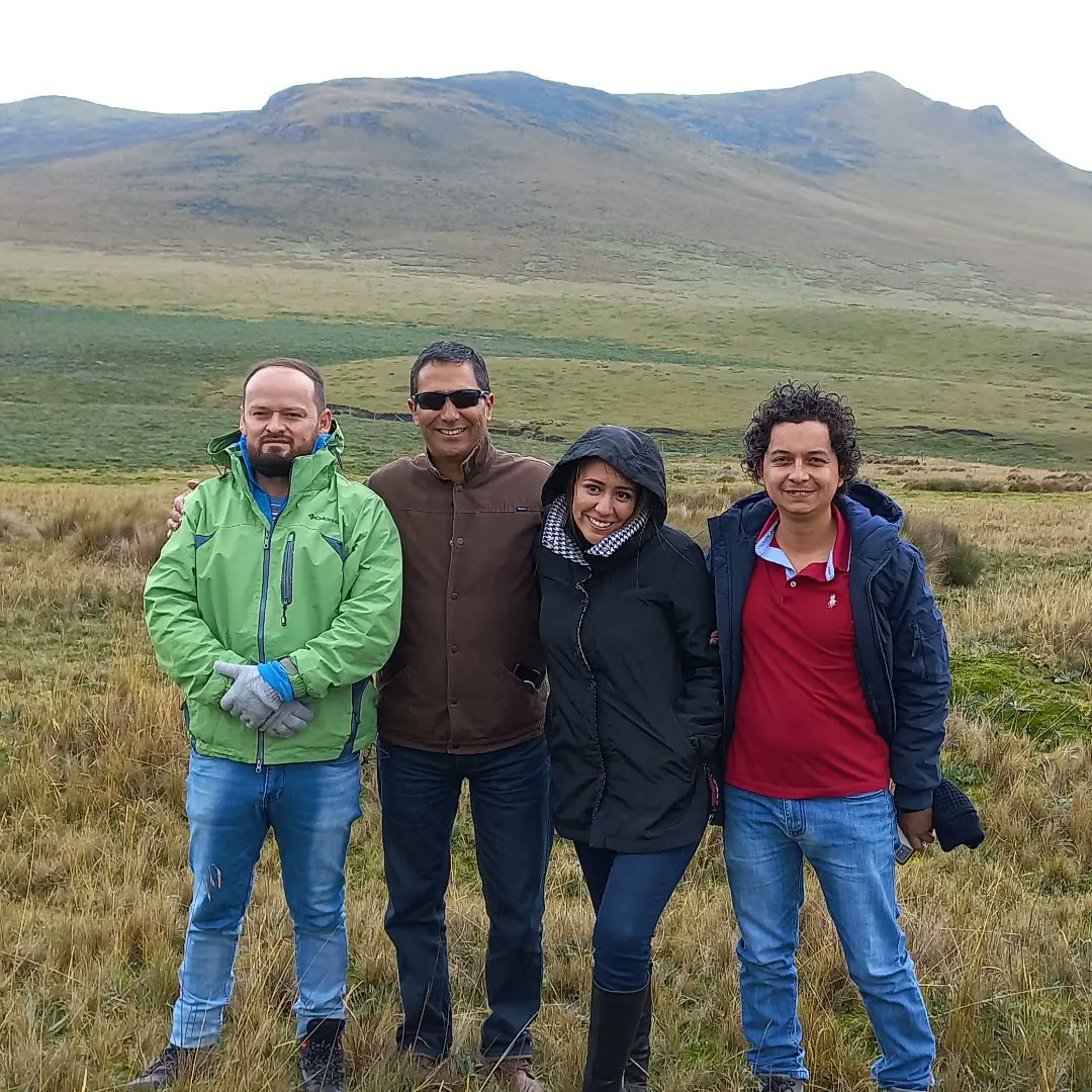 El día de hoy en conjunto con <a href="/INABIO_EC/">INABIO.EC</a> y la delegación de expertos del <a href="/Teccr/">TEC Costa Rica</a> tuvimos la oportunidad de visitar uno de los sitios de muestreo del Biobanco en el Antisana 🤗. Una gran oportunidad para crear alianzas e intercambiar conocimientos 👏🏼
<a href="/DcdvaE/">DCDVA_ESPEU</a> <a href="/BioGeec/">BIO GEEC</a> <a href="/DcdvaE/">DCDVA_ESPEU</a>