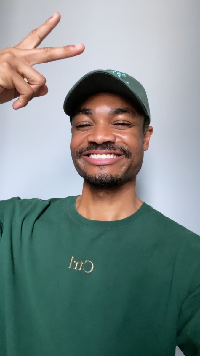 okvinnyboy's tweet photo. happy anniversary Ctrl #CTRL5 https://t.co/gBqHvOcgZj