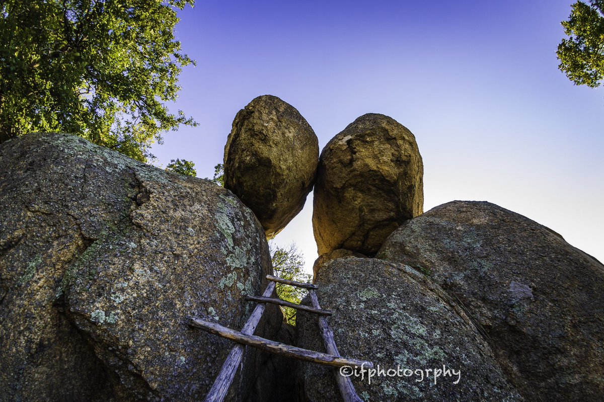 iphotogrphyIP's tweet photo. Праисторически светилищен комплекс Момини Гърди, Старосел #bulgaria #megaliths #ancientcivilizations #prehistory #NaturePhotography #mountains #unknown #history #mystical https://t.co/5sY2gAMga6