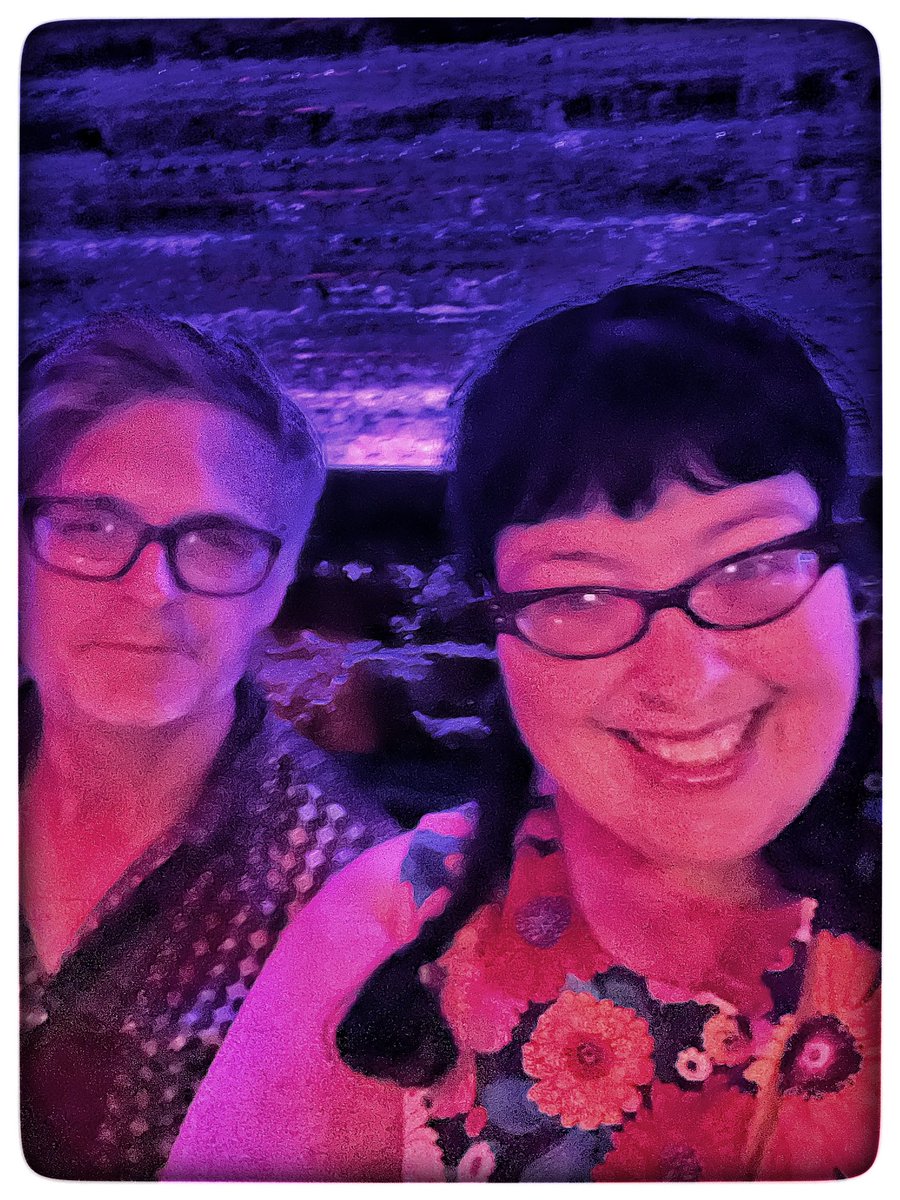 emilyrems's tweet photo. Thanks to my girl @msjennim and her bewitching feminine wiles, my pal of 32 years @Rufus_Hickok is finally living in #nyc where he belongs and I can hang out with both of them whenever I want!!!
.
#eastvillage #matchmaking #friendshiptimes https://t.co/HpxY7NnFhZ
