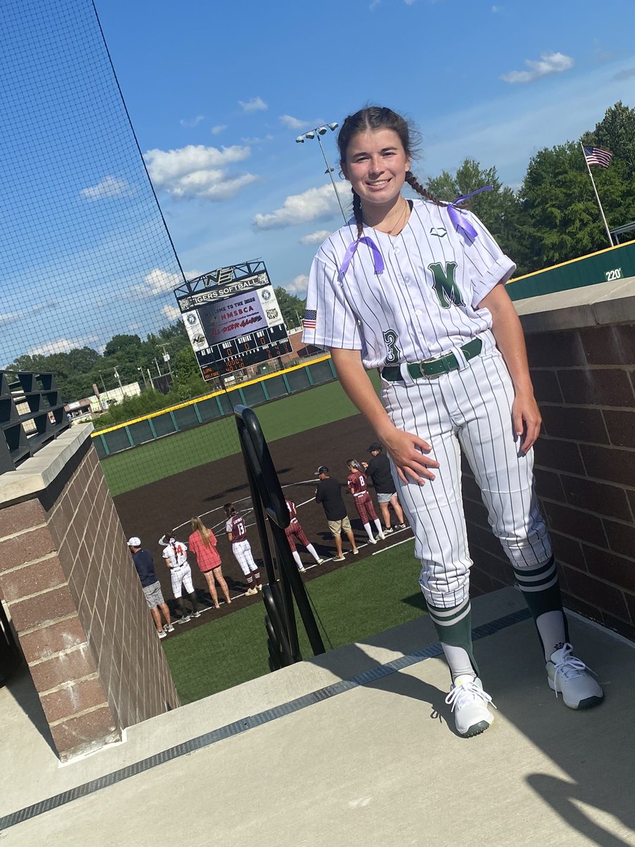 LadyTroopersSB's tweet photo. Congratulations to senior, Regan Hawkins and junior, Lulu Franks for being chosen to play in the 2022 Fast-Pitch All-Star Games. Lulu was awarded Defensive MVP in the Junior All-Star game. Regan will play in the Senior All-Star game at 7pm. We are so proud of both ladies! https://t.co/kRVAgql4gy
