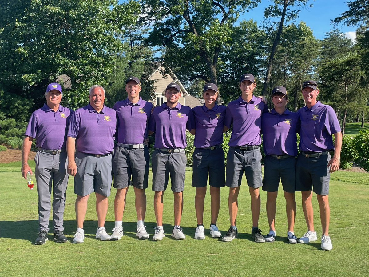 GuerinBoysGolf's tweet photo. Guerin Catholic golfers finish runner-up at the Sandy Pines @IHSAA1 Regionals. 
@RocksGolf win with 299, @GuerinBoysGolf 300.  
@indianahsgolf 

Jacob Modleski - medalist with 69🥇

Scorecard:
Modleski 69
McNeely 74
Wessel 74
Thieme 83
Smith 84

State June 14-15 @PrairieViewGC https://t.co/JJnAzMKmrg