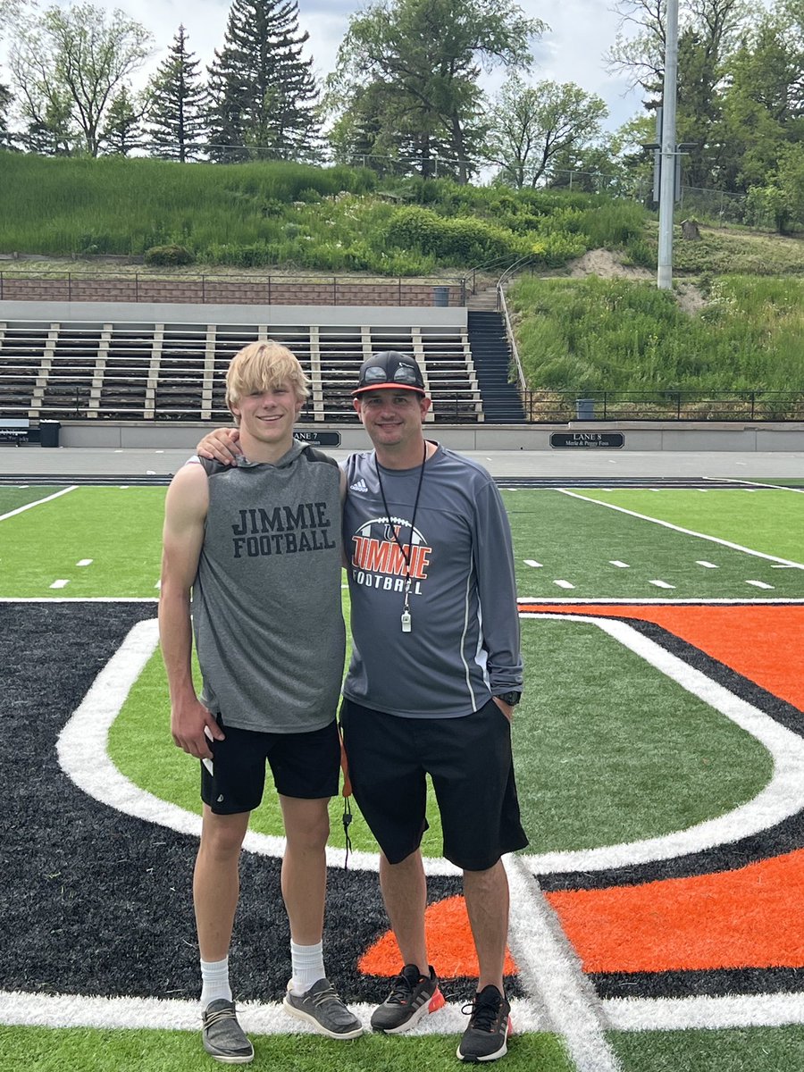 Thanks  <a href="/Coach_Mistro/">Brian Mistro</a>, <a href="/CoachSClancy/">Shane Clancy</a> and <a href="/JimmieFootball/">Jamestown Football</a> for the invite and a great day of camp. It’s an honor to be named Skills Player of the camp.