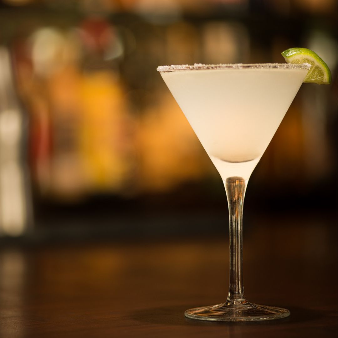 Te invitamos a conocer nuestra barra de cócteles.

Horarios Restaurant:
Lunes a viernes de 12 a 16:00 hs y de 19 a 00:00 hs
Sábados y domingos de 12 a 17 hs y de 19 a 00:00 hs 

WhatsApp: +54 9 11 3559-9199.

#parrillaargentina #restaurant #PuertoMadero  #carneargentina