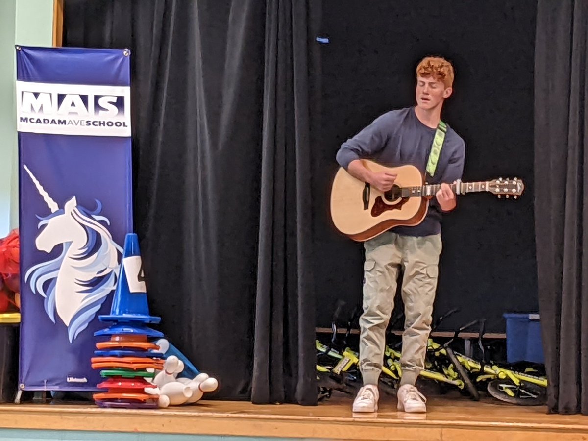 AveMcadam's tweet photo. Our LHHS Co-Op student Cameron Toole brought the house down today with an amazing concert on his final day at MAS. What a treat for staff and students. Big future ahead for this rockstar! https://t.co/Rcb25yUb5O