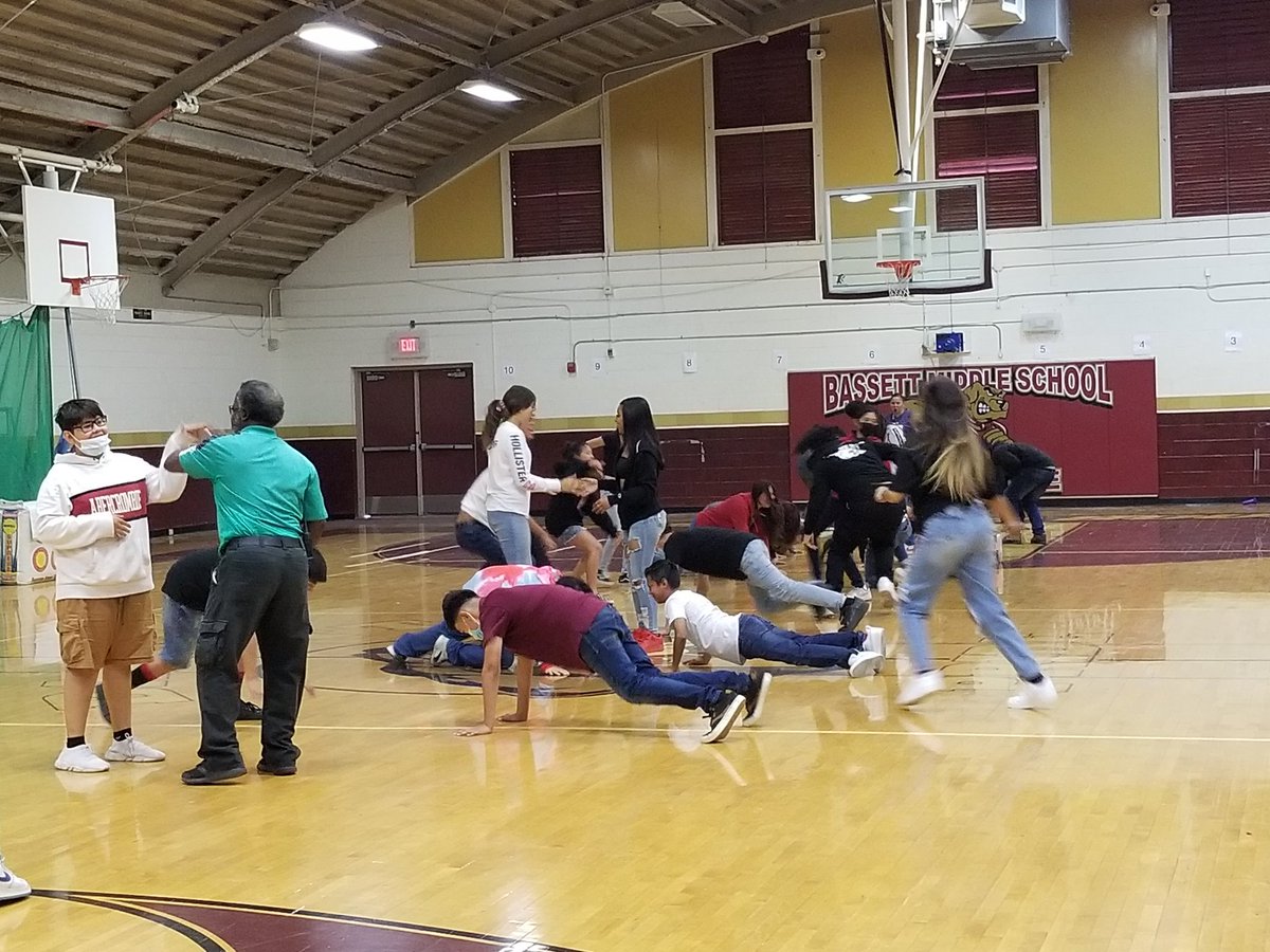 It was a fun-filled day at three DoDEA middle school enrichment sites! Students participated in various functional fitness activities such as Raise Up the Bar, Archery, and Fitness Challenge. <a href="/mphillipselpaso/">michael phillips</a> <a href="/DsayavedraEPISD/">Diana Sayavedra</a> <a href="/ELPASO_ISD/">El Paso ISD</a> <a href="/rmsjaguars1/">Richardson MS</a> <a href="/KristyPitts_ABC/">Kristy</a>