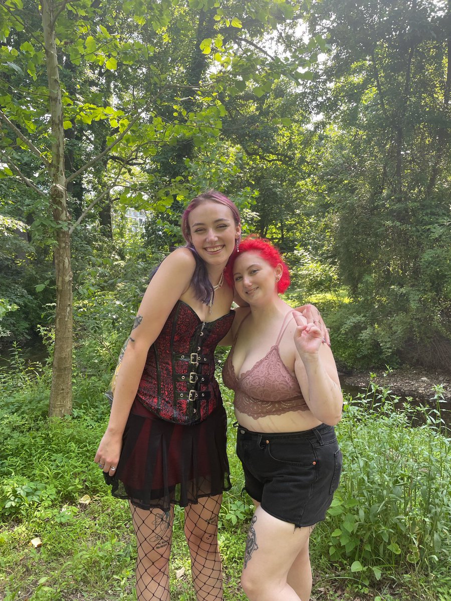 #sogoodhalsies #sogood we were so good🧡💖💙