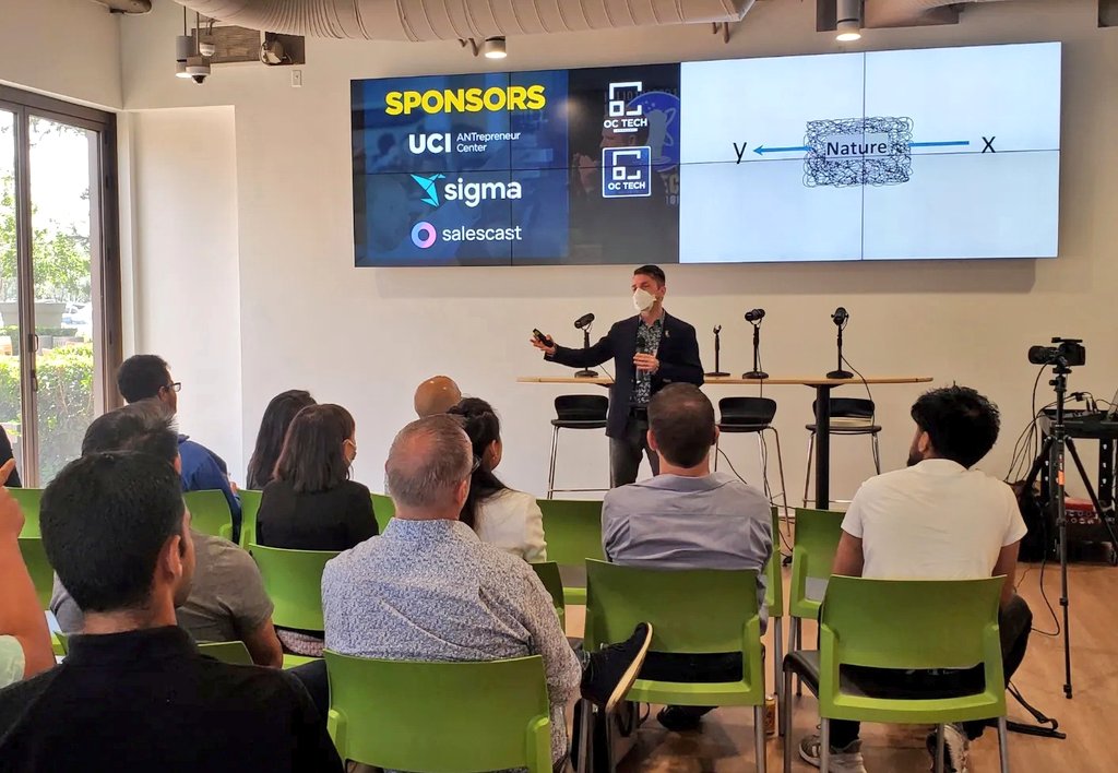 ryanfoland's tweet photo. If you have not met @BigDataMetrics, he is worth a follow. I got a chance to hear him speak our the recent #OCTech event. https://t.co/A5AIgtbm24