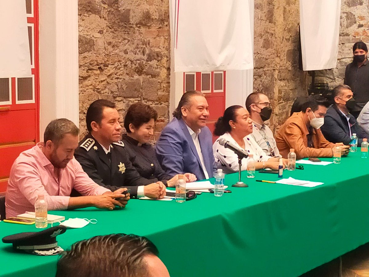 vmpuebla's tweet photo. Trabajo| @SSC_Pue y @CTMPuebla #comprometen trabajo #conjunto en favor de la #seguridad
@leobardosoto
@CruzGConsuelo
@eduardorivera01 https://t.co/HGY3tGLrgC https://t.co/5d9afSzUXE