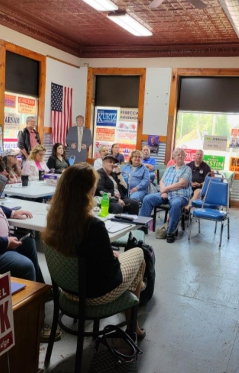 GarrityKenny's tweet photo. Great day for an RLI at Sauk County HQ #LeadRught
@brandon_maly https://t.co/9XNNtOQE7Y
