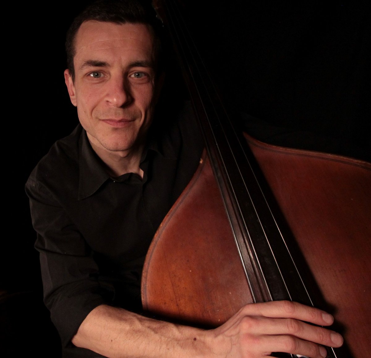 FestiJazz's tweet photo. 15e édition du 3 au 7 août - Olivier Babaz Trio invite Michel Cusson - mercredi  3 août à 21 h,  série Jazz Extra Promutuel Assurance Boréale! https://t.co/vH72OaSuyq