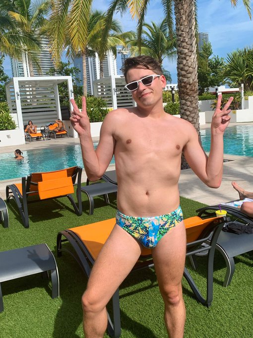Miami bitchhh https://t.co/cJeRzdEWq1