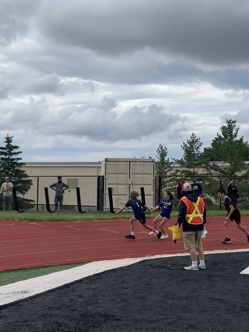 MsZarafonitis's tweet photo. Congratulations to all of our amazing athletes! We had such a fun day with you &amp; are so proud of your hard work! 💙🏳️‍🌈 💛 @HCAA2017 @mrshansonclass @Kyurgan1 @mr_ccorreia @MargueriteHCDSB https://t.co/jQaGCvk5qe