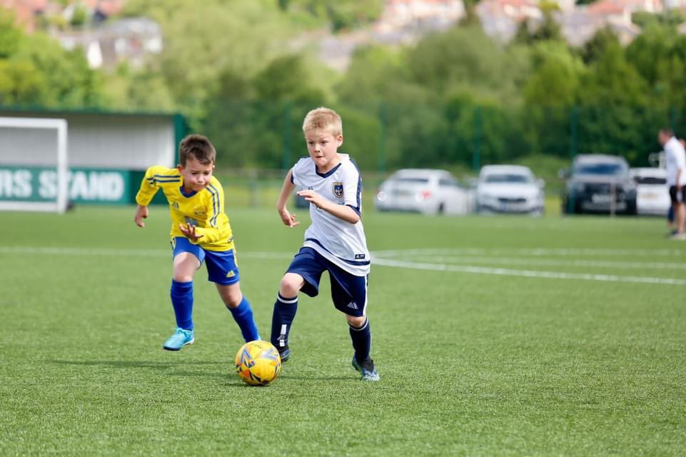 Congratulations to our Under 8 whites who were recently crowned Under 8 Aire Shield Winner. Well done to all involved #Well Played boys.