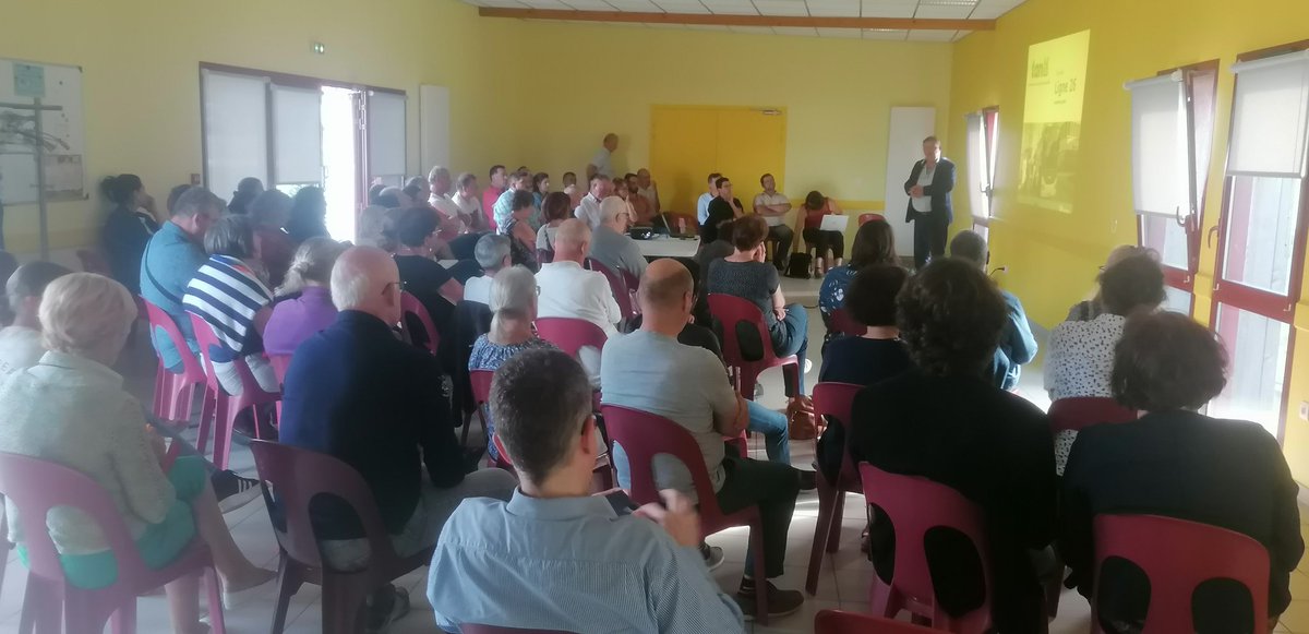 SeverineVachon's tweet photo. Vif intérêt pour la réunion publique de #Beauvoir concernant le prolongement de la ligne 26 #TANLIB dès septembre 2022 @NiortAgglo : une première étape ! https://t.co/qGPhtmZc2f