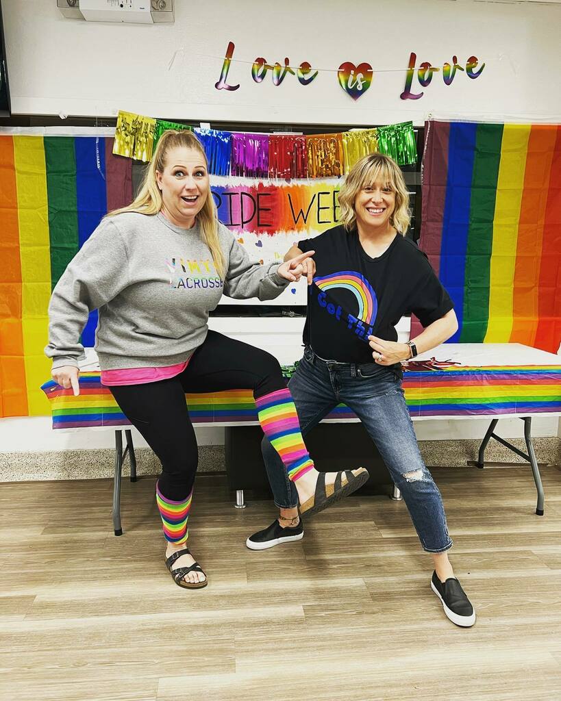 VimyAcademy's tweet photo. It was all Sunshine & Rainbows at Vimy today! 🌈 ☀️ #epsb #vimyproud #vimypride #epsbnews #pridemonth #vimyadmin #ss https://t.co/vxO6PKybrm
